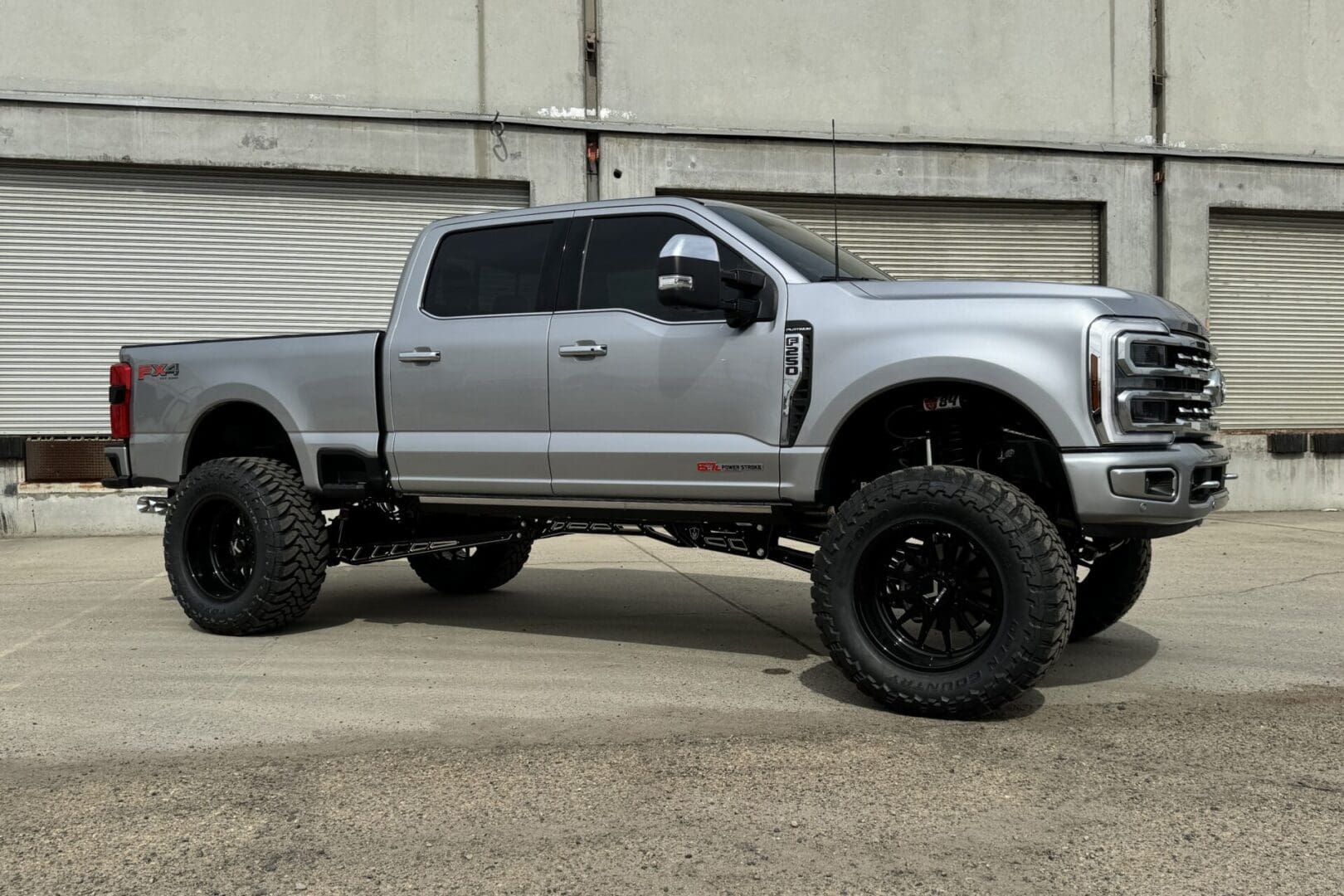 McGaughys 57252 Traction Bar Kit | 2023-2025 Ford F350 4WD Short Bed
