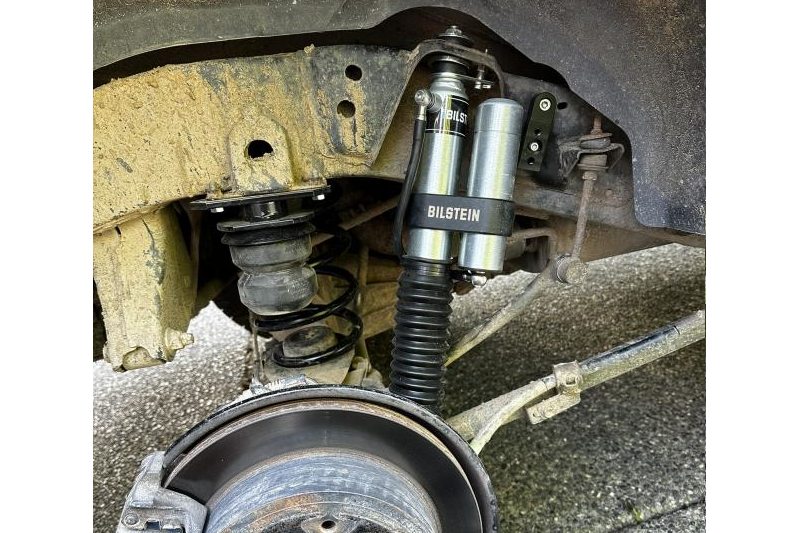 Bilstein 25-311754 B8 5160 Front Reservoir Shock - for 0-3" Lift - (Single) | 1994-2013 Dodge RAM 2500/3500 5.9L/6.7L Cummins 4WD