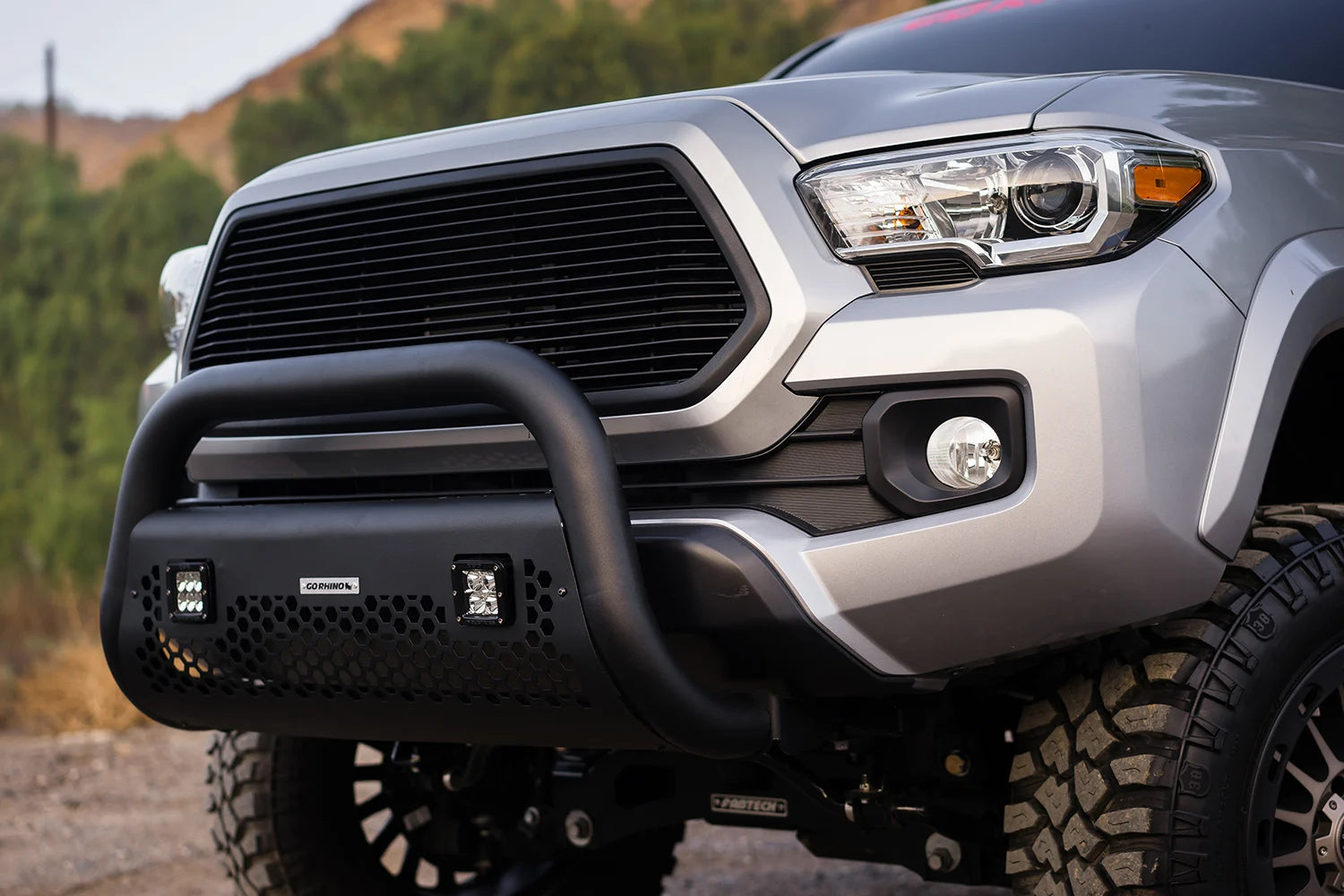 Go Rhino 55172LT RC2 Bull Bar with Cube Lights | 2007-2019 GM Silverado/Sierra 2500HD/3500HD