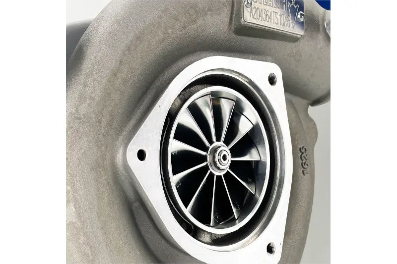 Tuner DM1351070202000 Stealth 64 Turbo | 2001-2004 Silverado/Sierra 2500HD/3500HD 6.6L