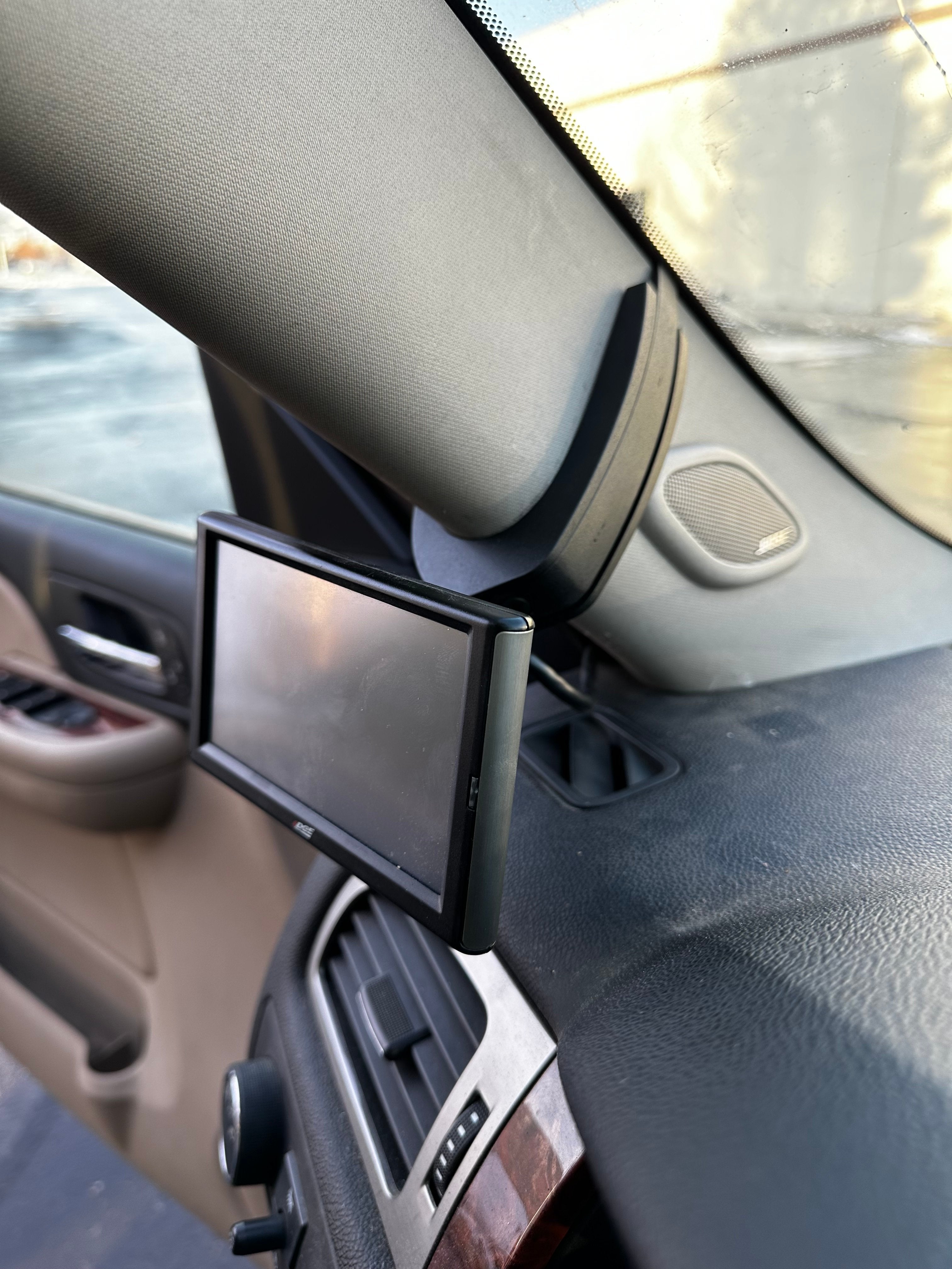Edge 28603 CTS3 Pillar Display Mount | 2007.5-2014 GM Sierra/Silverado 2500HD/3500HD