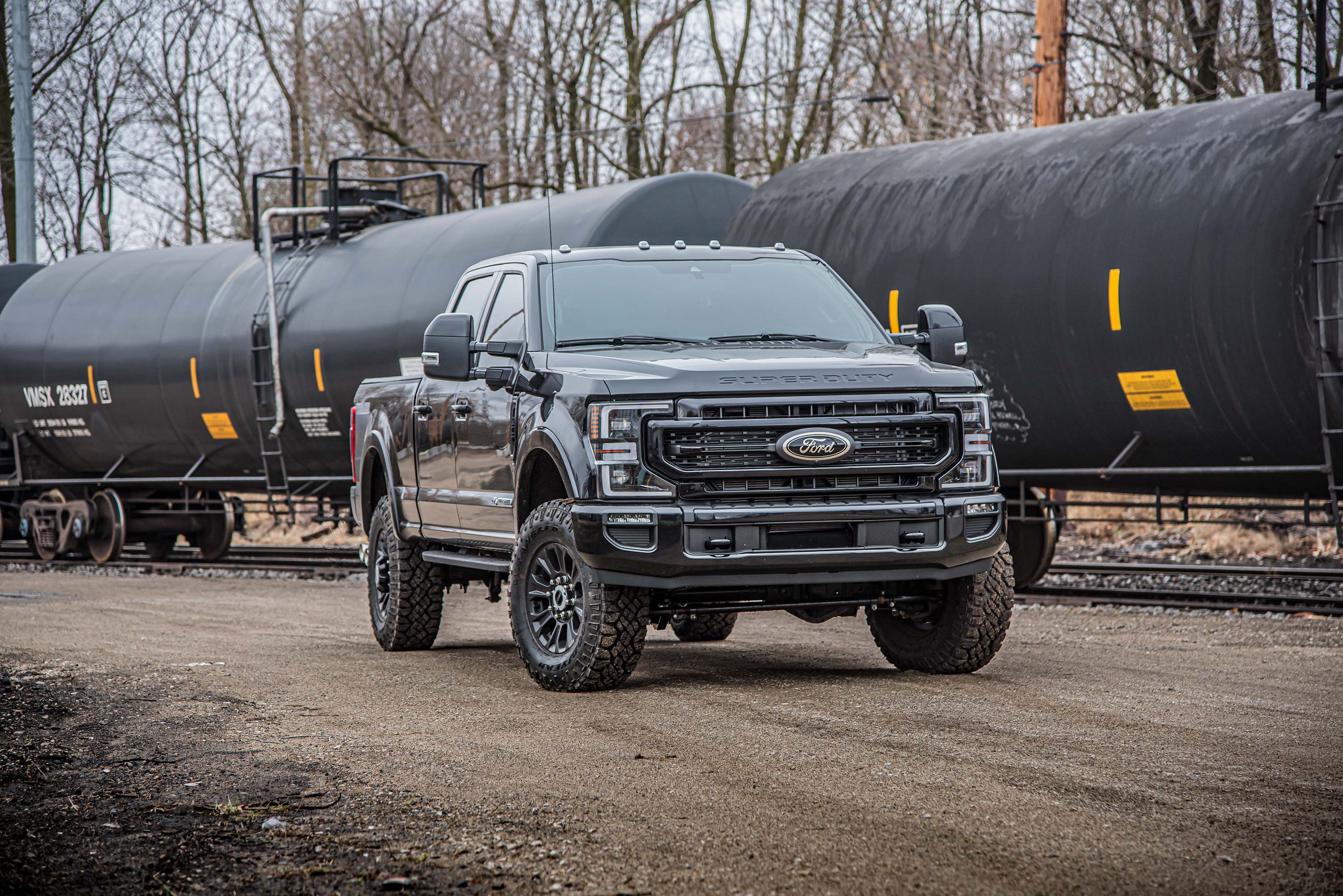 BDS 123251 Black Radius Arm Upgrade Kit - for 2-6" Lift - (Pair) | 2005-2022 Ford F250/F350 Powerstroke 4WD