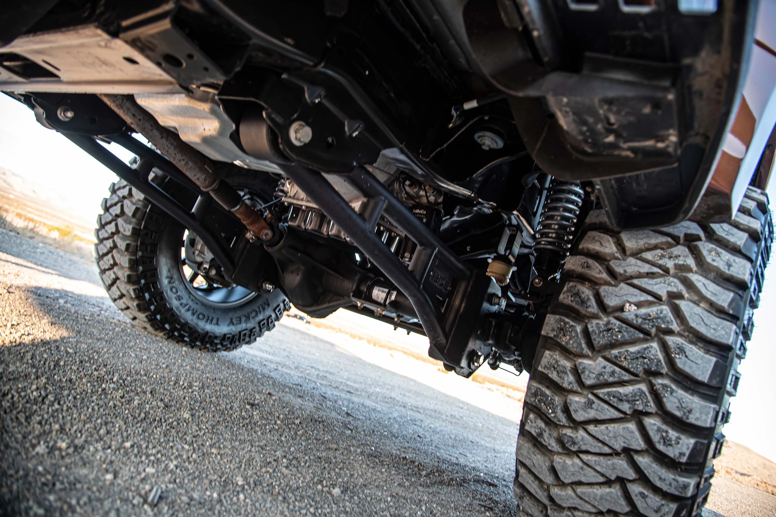 BDS 1993FPE 7 Inch Lift Kit w/ Radius Arm, FOX 2.5 Performance Elite shocks & Leaf Springs | 2020-2022 Ford F250/F350 Super Duty 4WD Diesel