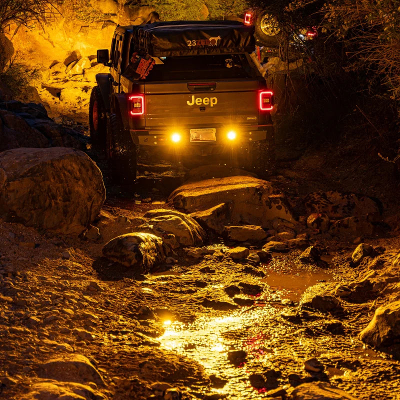 Nacho NAC13U Quatro Flush Mount | Universal