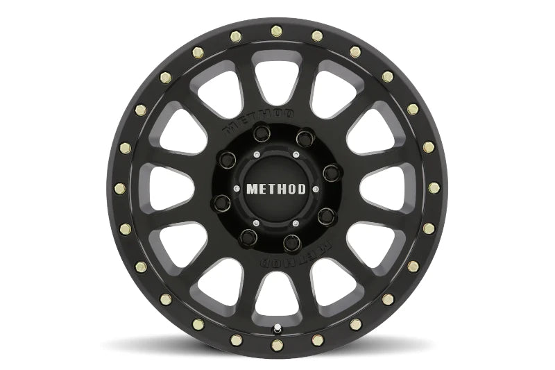 Method MR30589087518H 305-HD NV Series 18x9in Matte Black 18mm Offset Wheel | 1994-2024 F250/F350