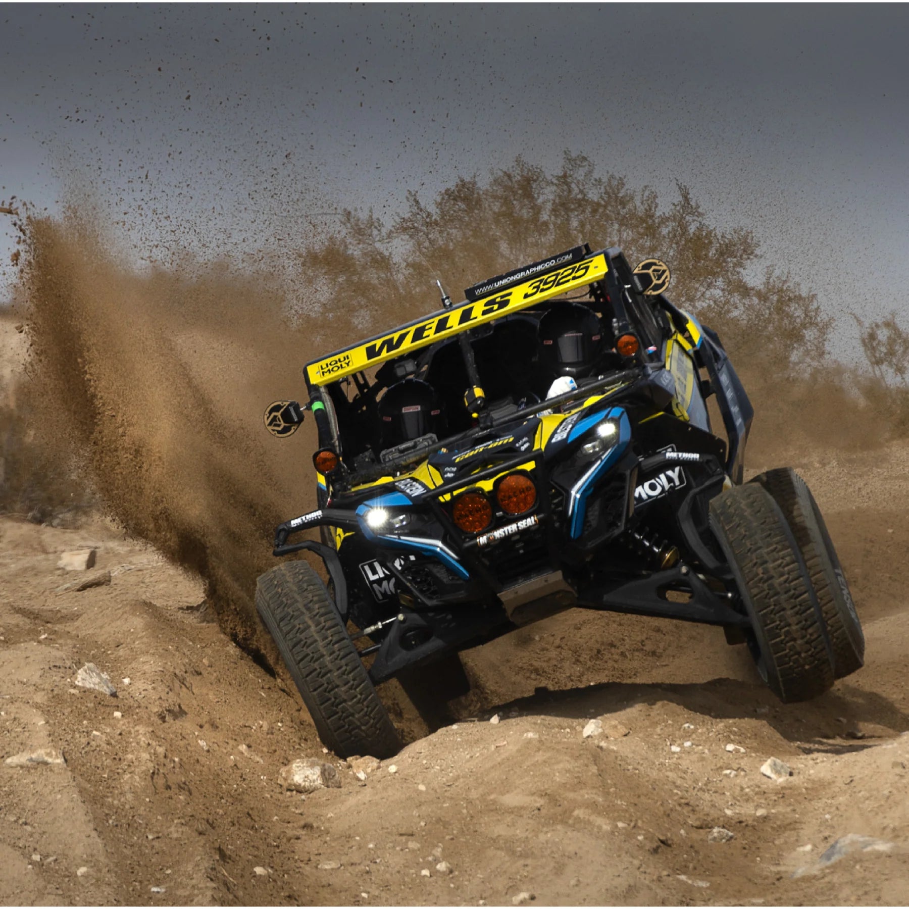 Nacho PM661 NACHO Grande SAE J581 High Beam | Universal