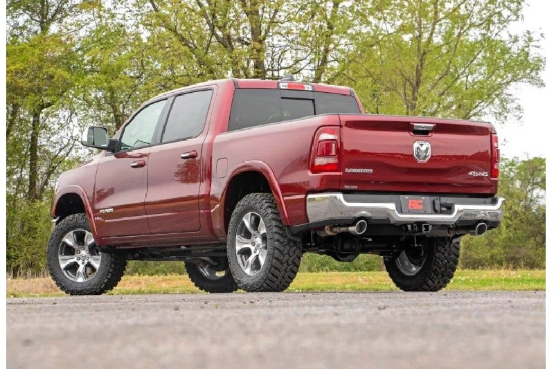 Rough Country 31430 3.5 inch Bolt-On Lift Kit with Rear N3 Shocks | 2019 RAM 1500