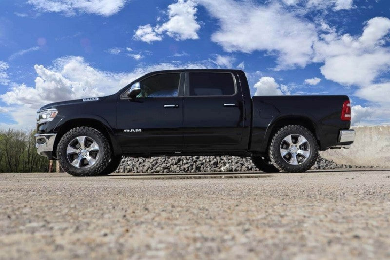 Rough Country 35400 2 inch Leveling Lift Kit | 2019 RAM 1500