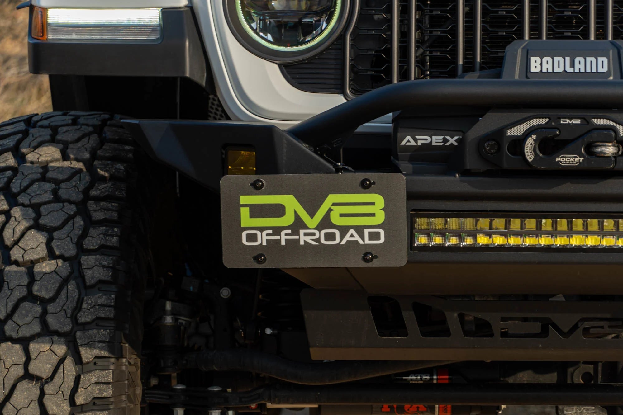 DV8 Offroad LPUN-01 Quick Release D-Ring License Plate Mount | 2019-2024 GM Silverado 1500