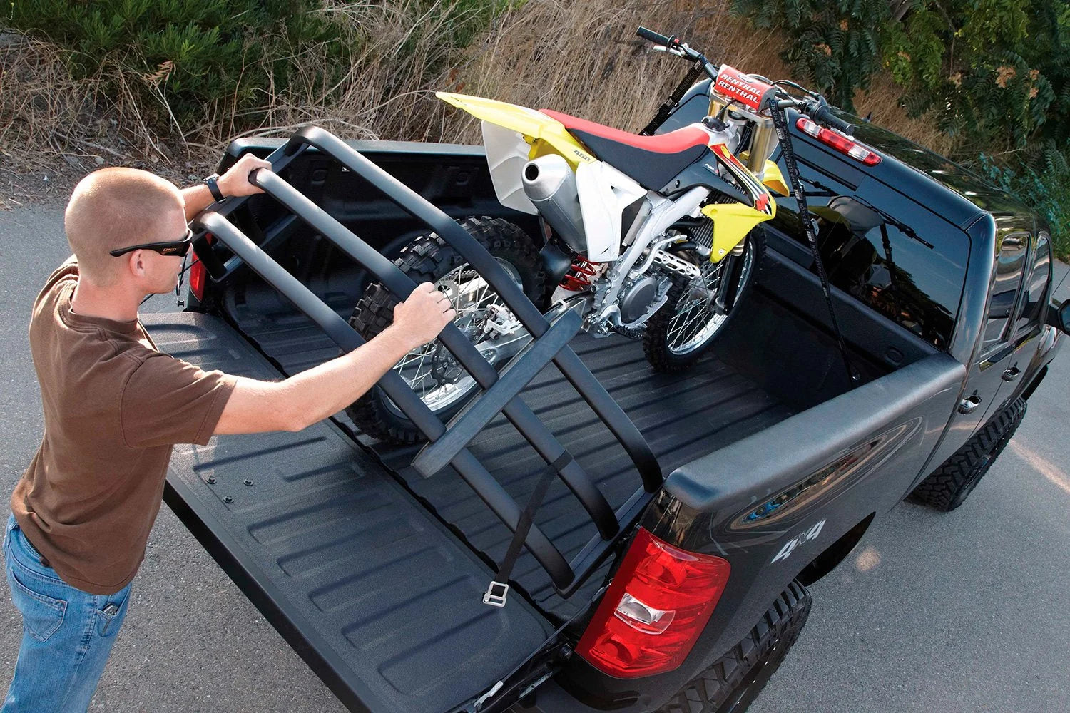 V Rack 3500hd 2017-2019 GM 2500HD/3500HD 6.6L L5P Duramax Bed Racks – Alligator ...