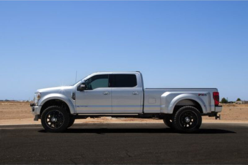 Cognito 220-P1217 2 inch Performance Leveling Kit with Fox PS 2.0 IFP Shocks | 2017-2025 Ford F-450 Super Duty 4WD