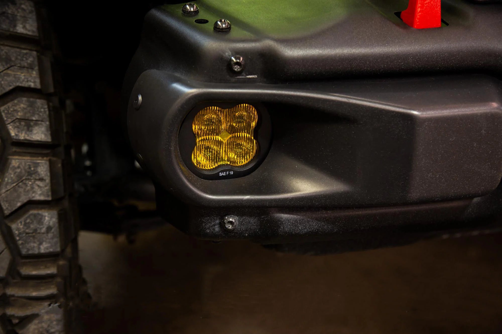 Diode Dynamics DD7128 SS3 Max Yellow SAE LED Fog Light Kit Amber Backlight | 2020-2023 GM Chevrolet Silverado 2500HD/3500HD