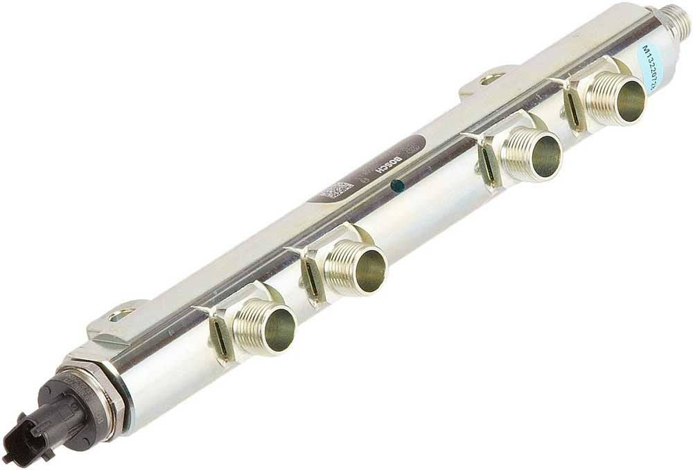Exergy E06-10351 Replacement Fuel Rail | 2006-2007 GM Silverado/Sierra 2500HD/3500HD 6.6L Duramax LBZ