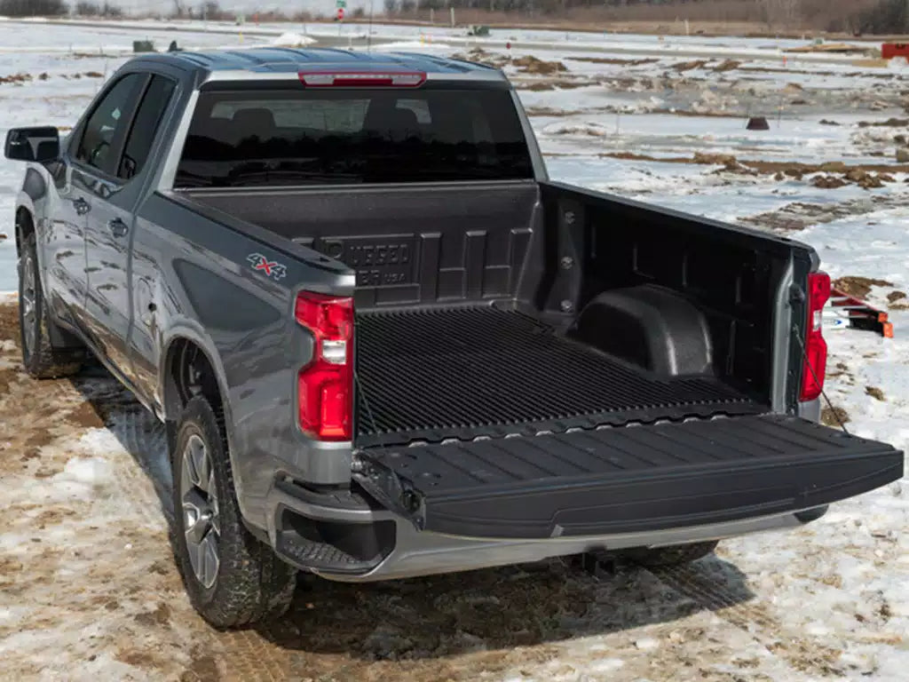 Rugged Liner D65U06 Under Rail Bedliner | 2006-2020 Dodge RAM 2500/3500 SRW 6.5ft Bed w/ Tailgate Spoiler, w/o Cargo Light