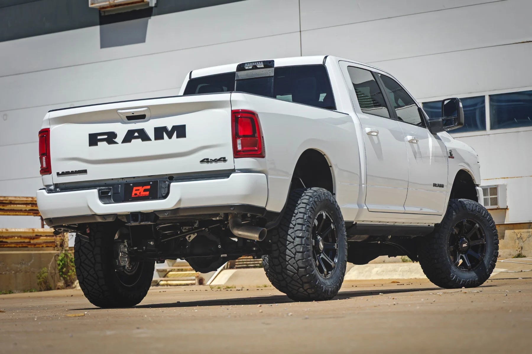 Rough Country 34230 5 Inch Lift Kit (Fr D/S | 10 Bolt T-Case) | 2025 RAM 2500 4WD