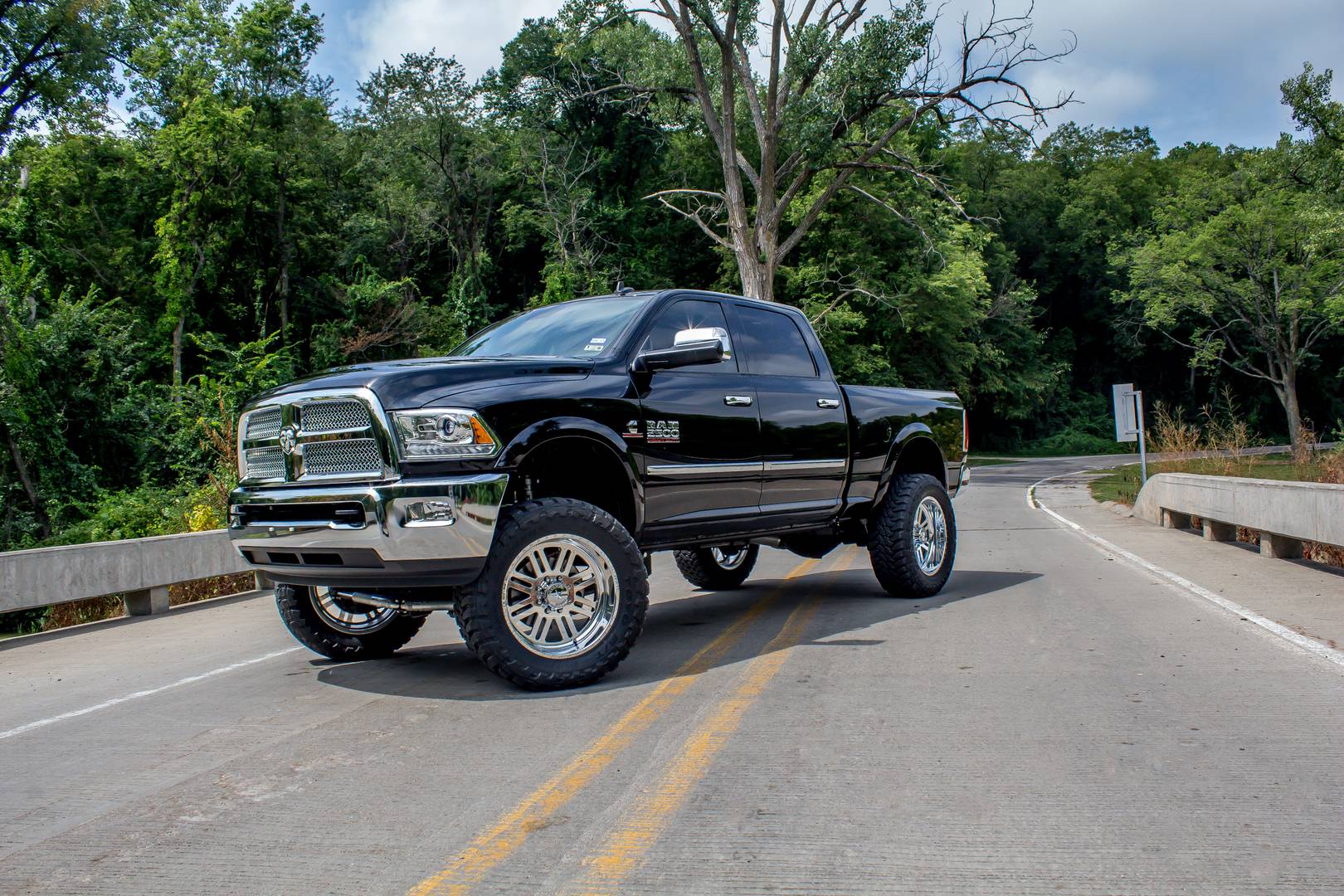 Zone Offroad D57 6.5" inch Radius Arm Lift Kit | 2013-2018 RAM 3500 6.7L Cummins 4WD
