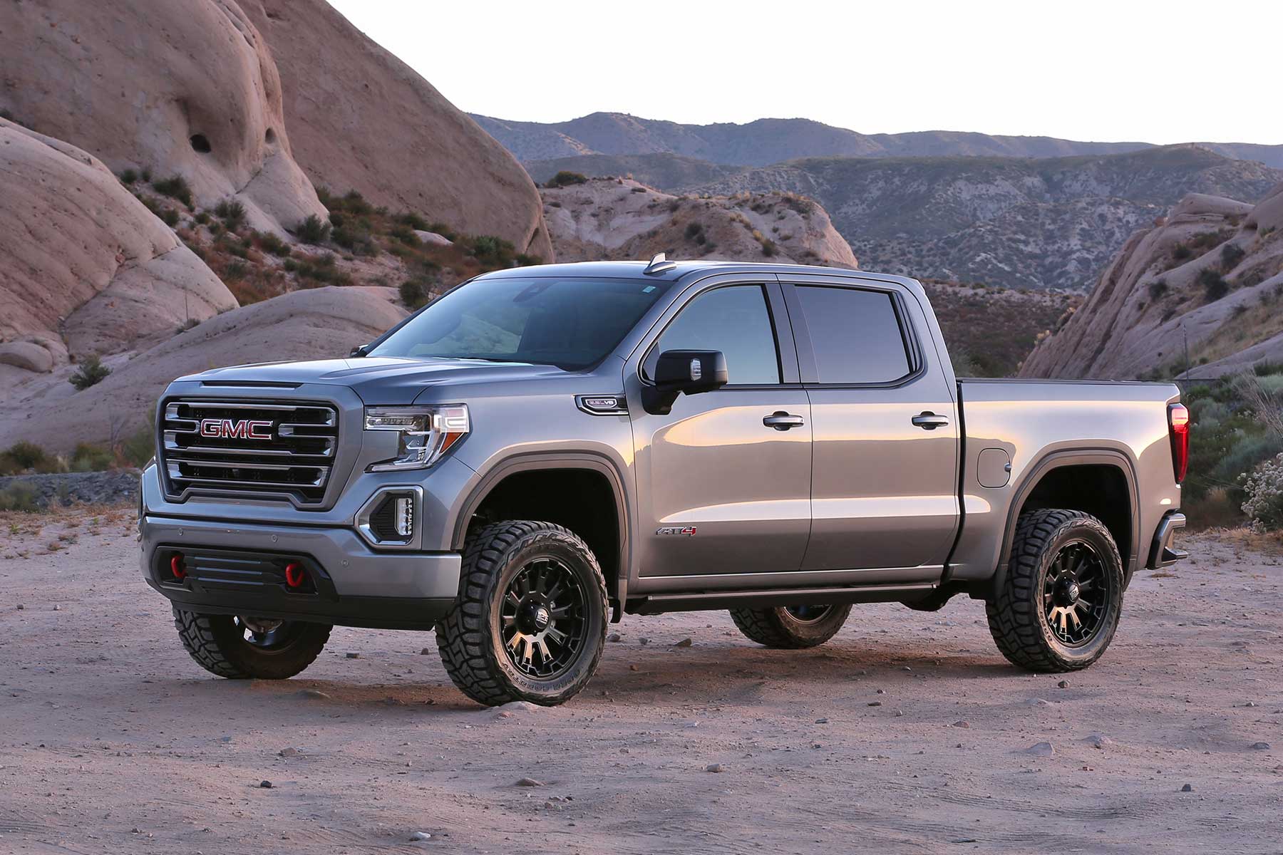 Fabtech K1223DL 1.5″ Sport System W/ DL 2.5 Resi & 2.25 N/R Shocks | 2025 GMC/Chevrolet 1500