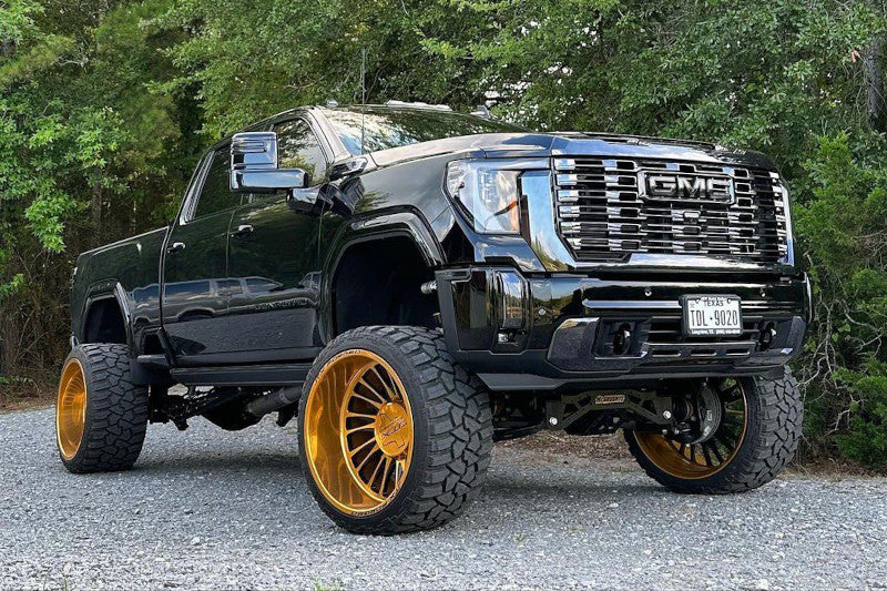 McGaughys 52456 7-9 inch Lift Kit - Black | 2020-2024 GM Silverado/Sierra 2500HD 2WD/4WD