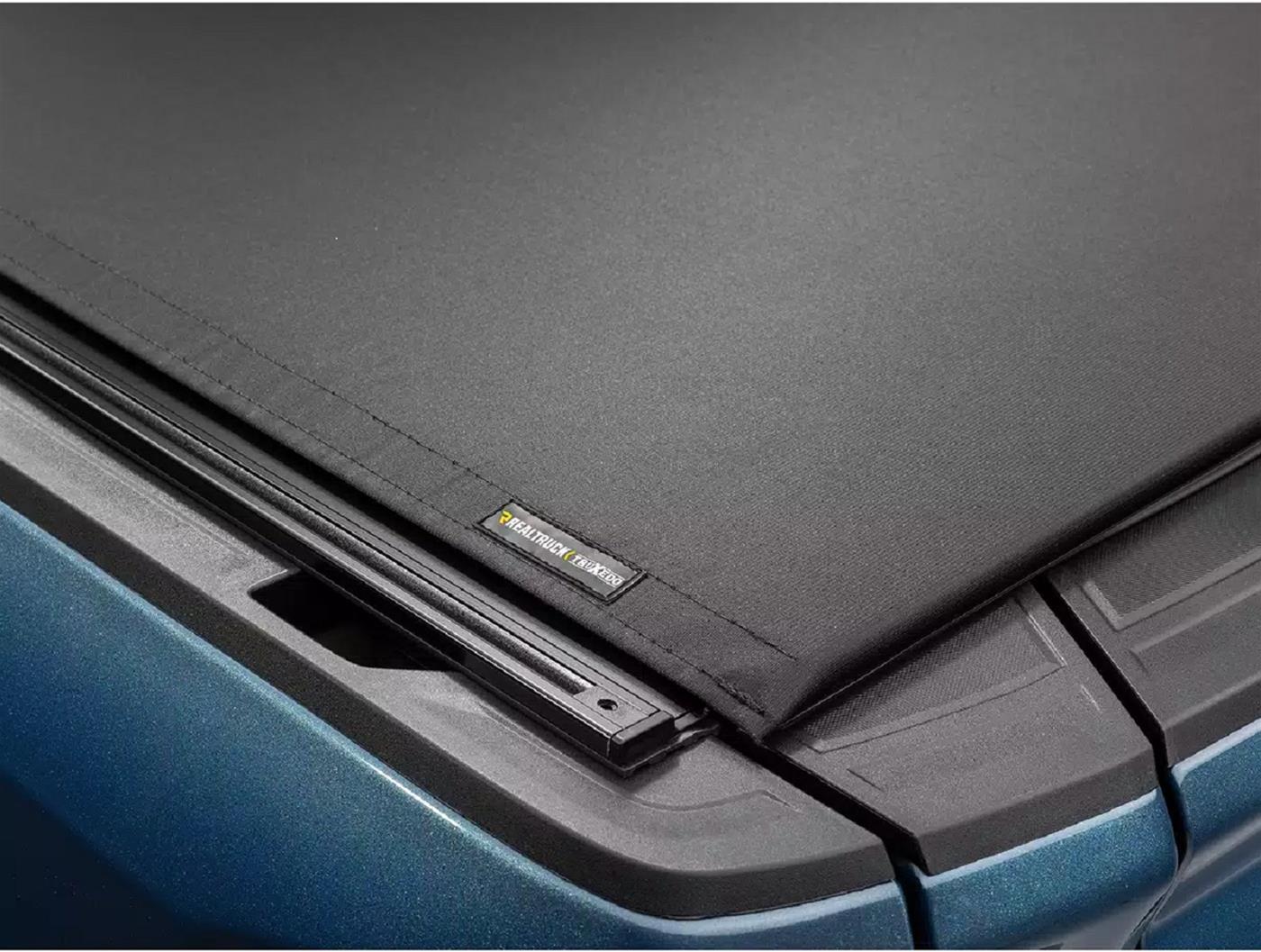 Truxedo 1273716 Pro X15 TS Soft Roll-Up Tonneau Cover w/ T-Slot Rails | 2020-2025 Chevrolet Silverado/GMC Sierra 2500HD/3500HD 6.10ft Bed w/ Multipro/Flex Tailgate